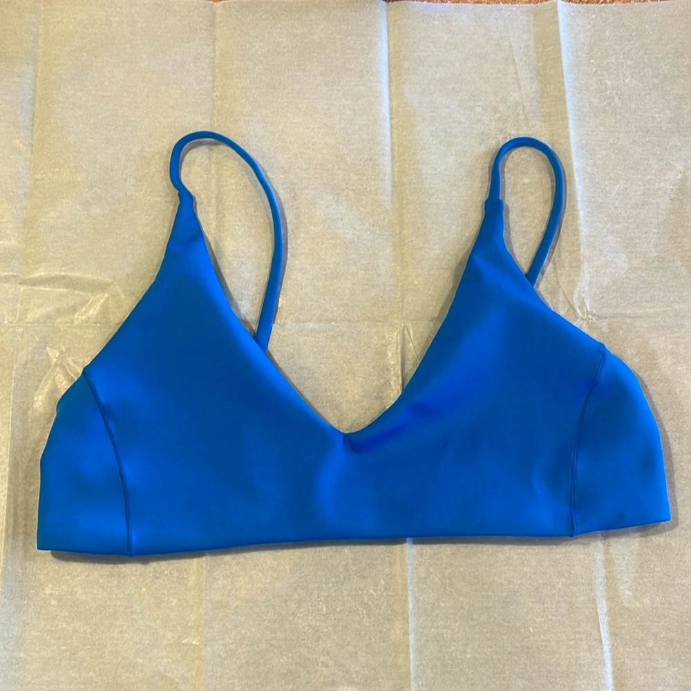 Left on Friday Sunday bikini top